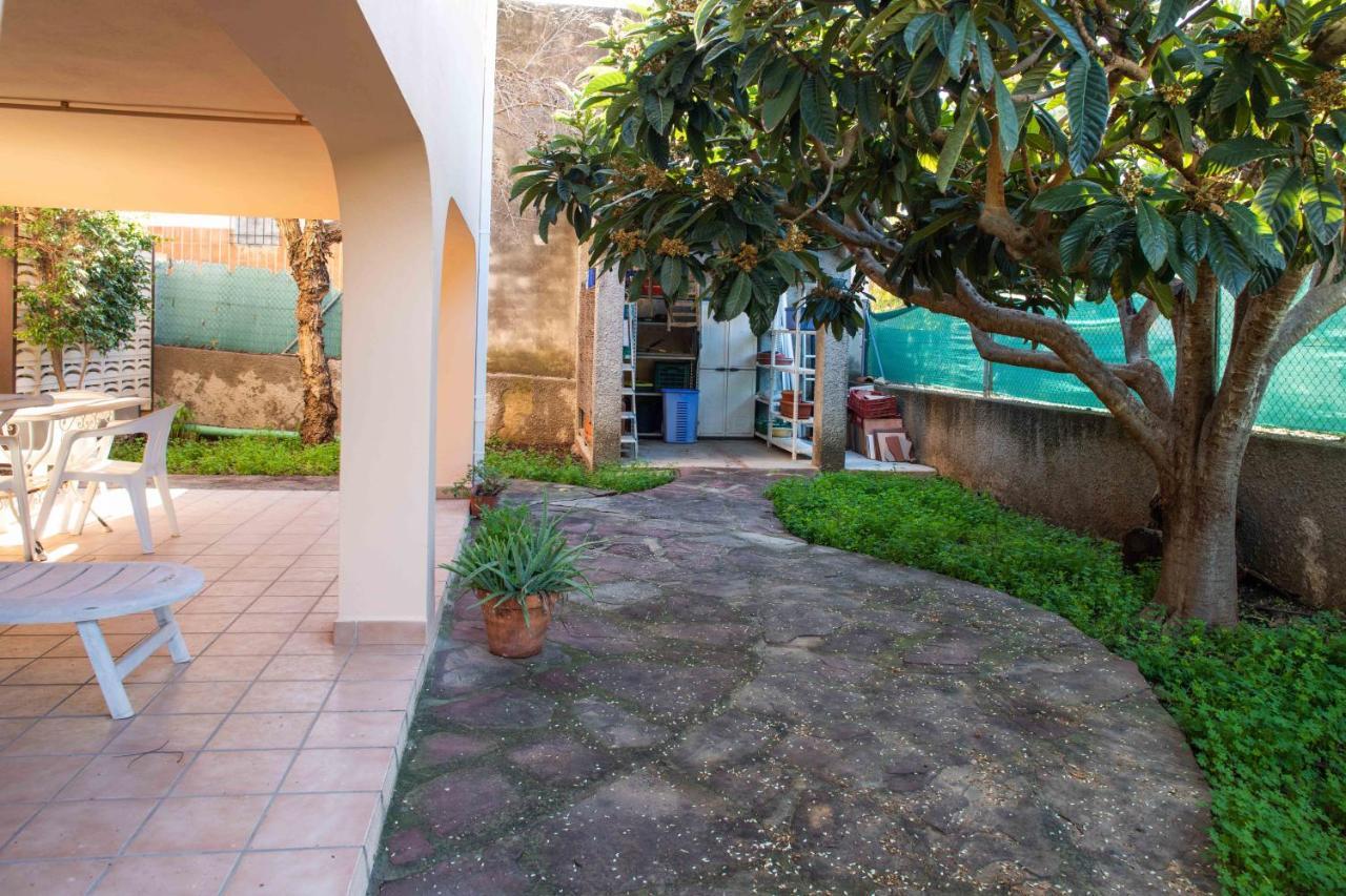 Florit Flats - The Orange Lemon Tree House Vila La Eliana Exterior foto